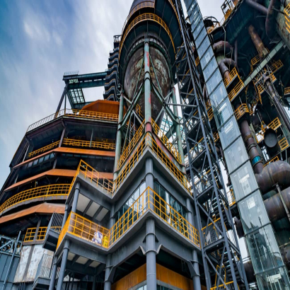 圍護(hù)板件：壓形板、夾心板、復(fù)合板、瓦棱板、弧形板等